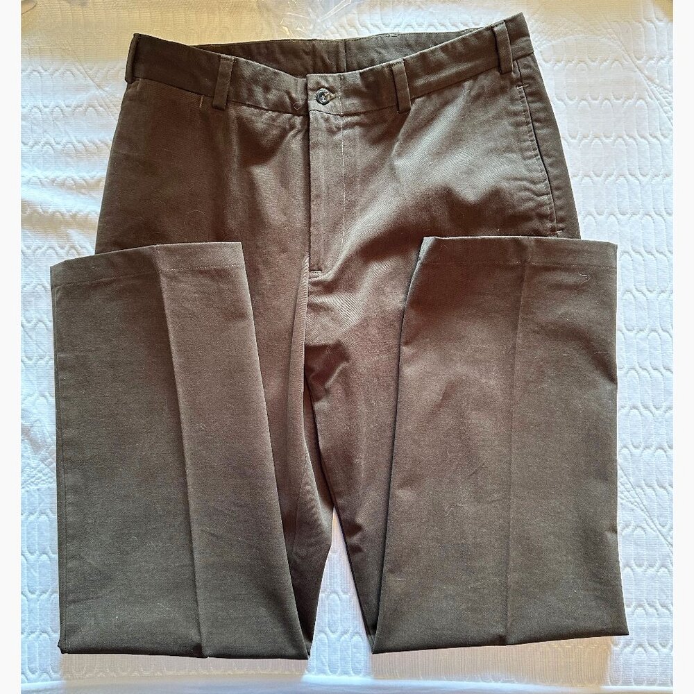 Bills Khakis  Flat Front Jeans